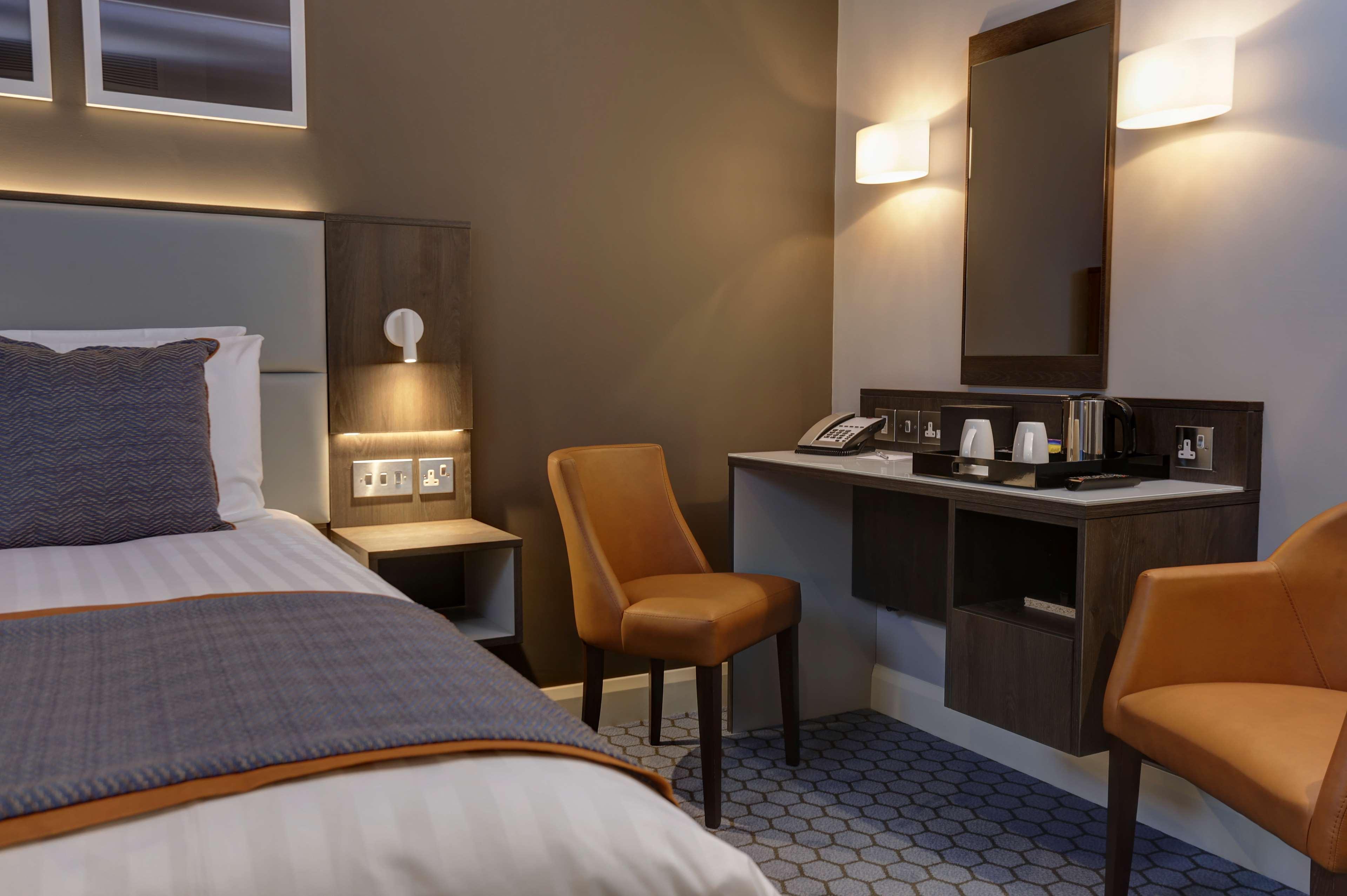 Best Western Plus Bradenton Hotel & Suites Extérieur photo